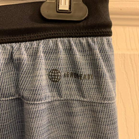 Adidas Aeroready Athletic Shoets Men’s Size Medium - Picture 7 of 7